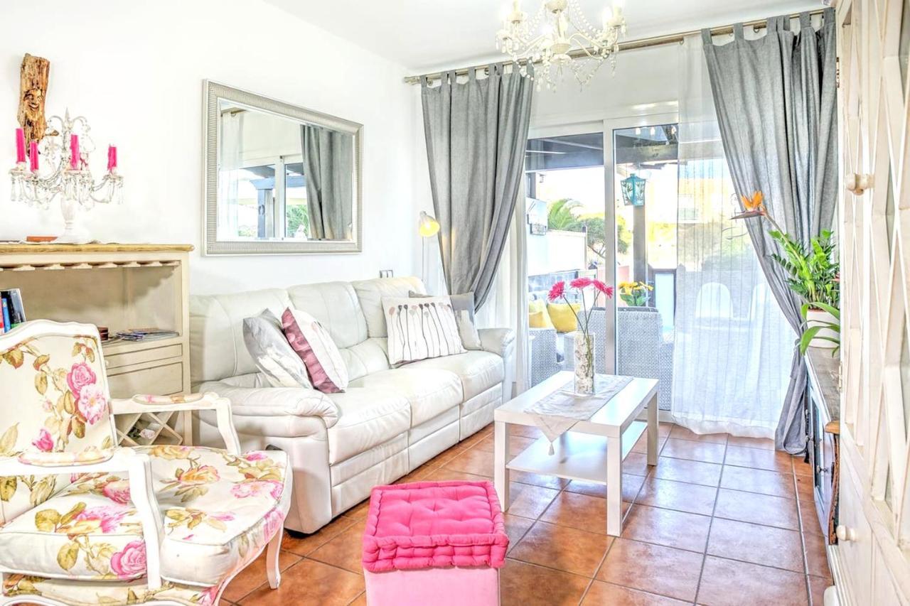 Elegant Villa In 코라레호 외부 사진