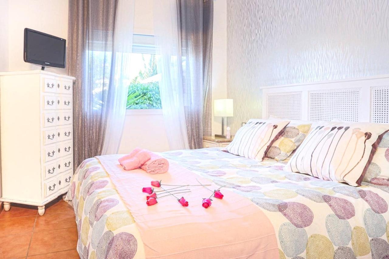 Elegant Villa In 코라레호 외부 사진